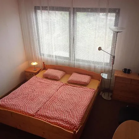 Homestay Citovska 8 House, 20 Mins To Centre Prague