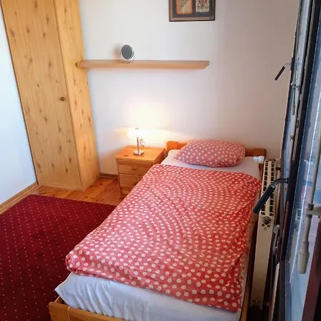 Δωμάτια σε οικογενειακή κατοικία Citovska 8 House, 20 Mins To Centre *