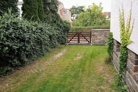 Δωμάτια σε οικογενειακή κατοικία Citovska 8 House, 20 Mins To Centre